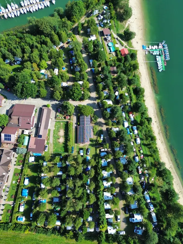 Ośrodek i pole namiotowe — zdjęcie 11 — Ośrodek Wypoczynkowy Cypel, Polańczyk