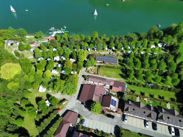 Ośrodek i pole namiotowe — zdjęcie 15 — Ośrodek Wypoczynkowy Cypel, Polańczyk
